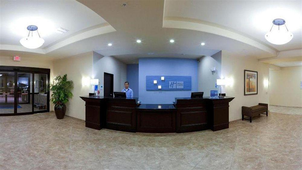 Express & Nw - Quail Springs By Ihg Hotel