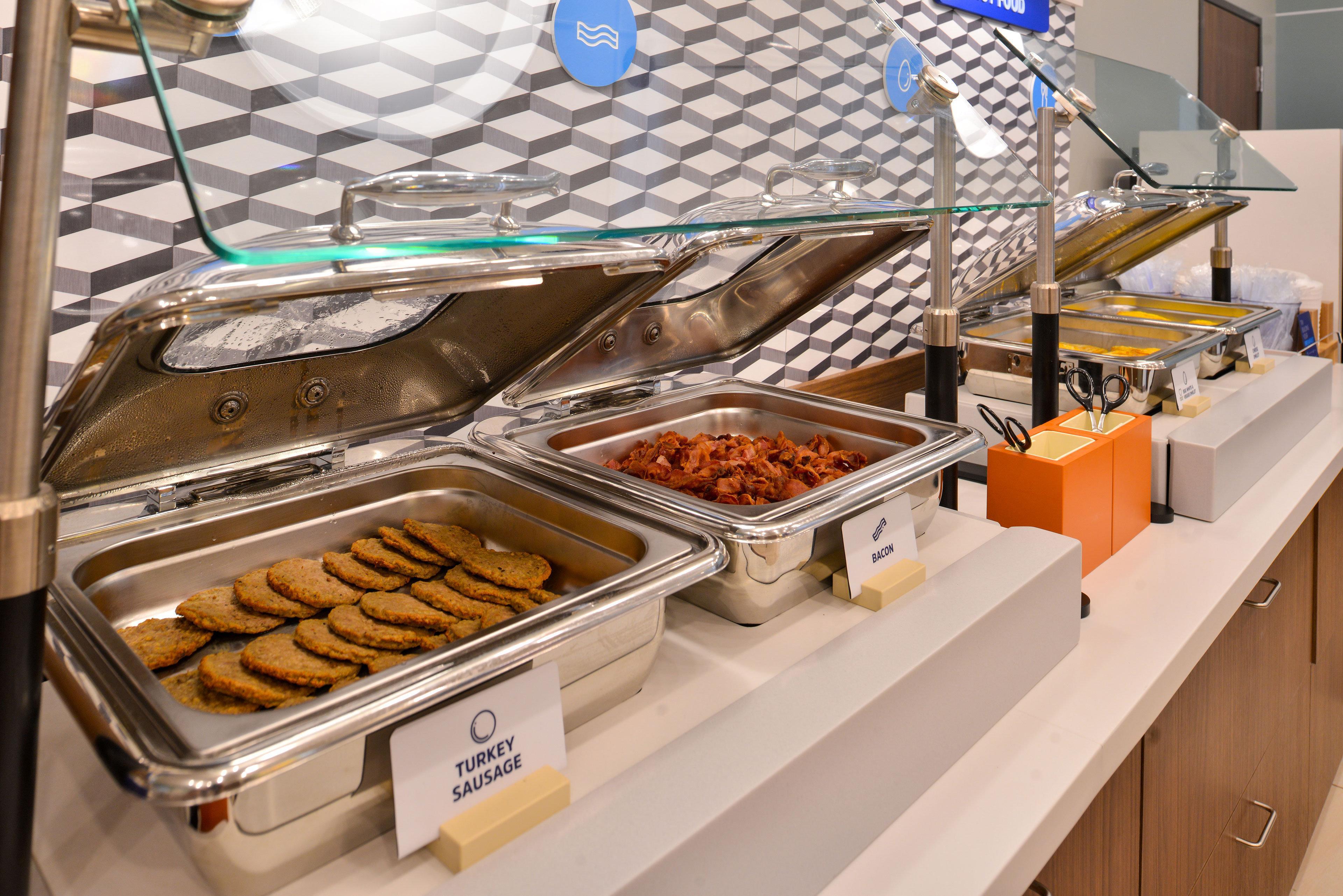 Express & Nw - Quail Springs By Ihg 3*