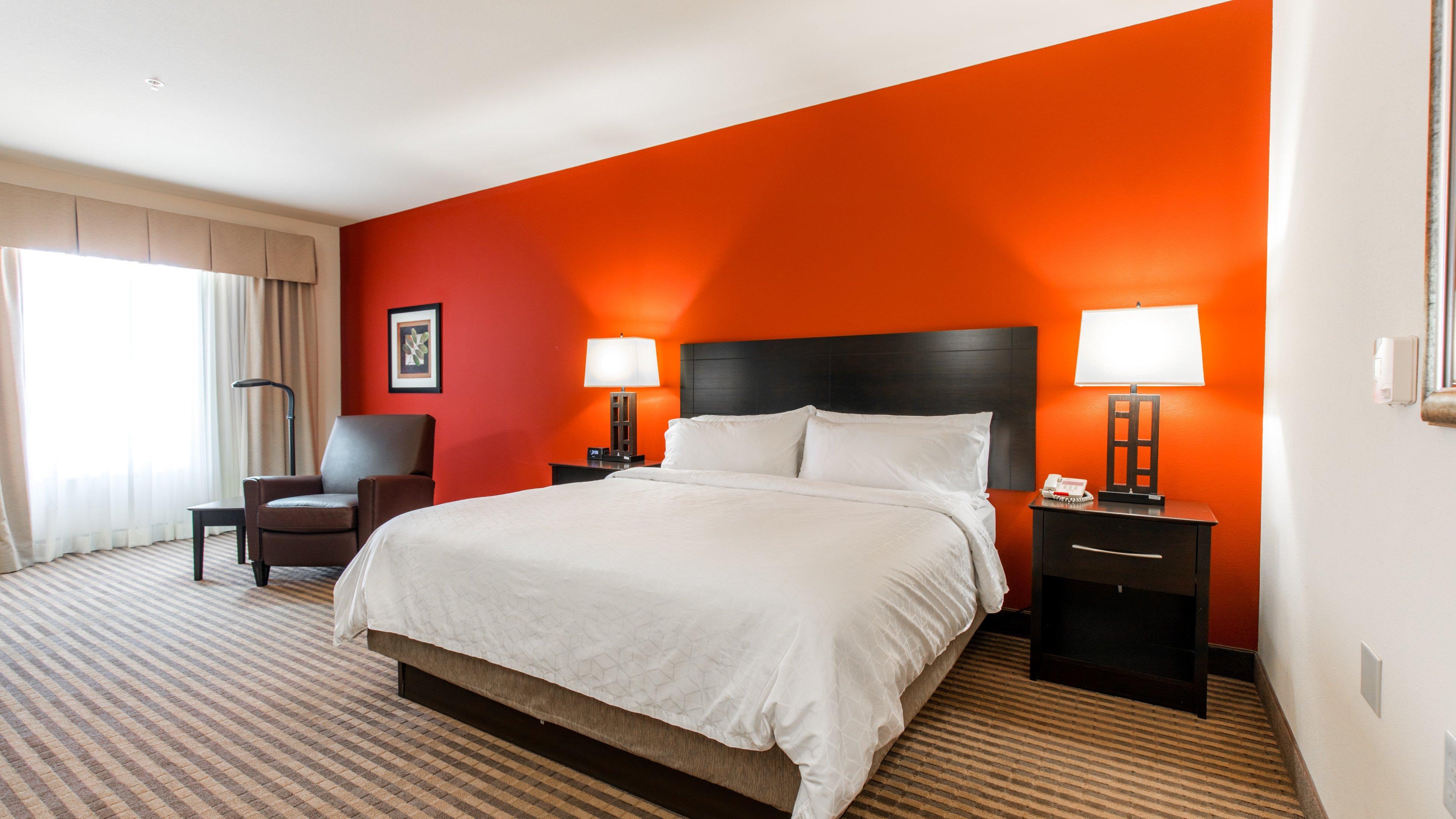 Hotel Express & Nw - Quail Springs By Ihg
