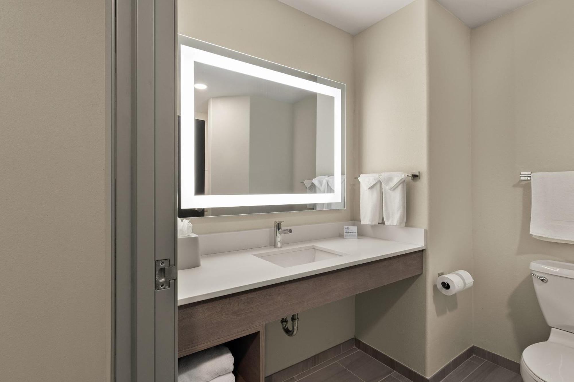 Express & Nw - Quail Springs By Ihg 3* Oklahoma City